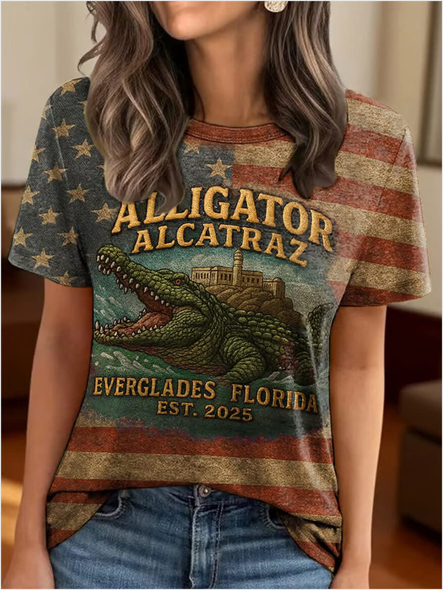 Alligator Alcatraz Vintage American Flag Shirt Everglades Florida Est 2025 T-Shirt Gifts For Best Friend