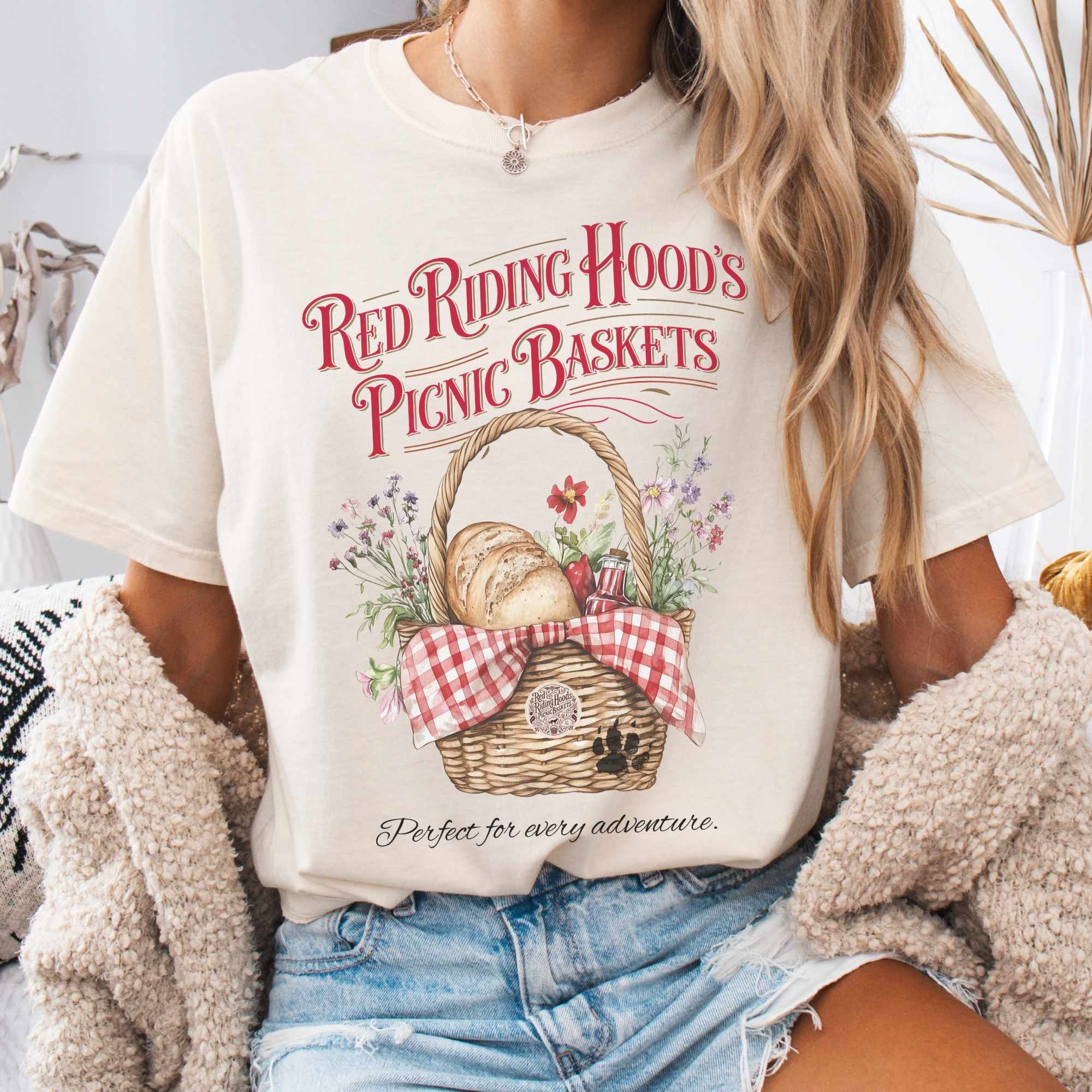 Red Riding HoodS Picnic Baskets T-Shirt Best Gift For Girl