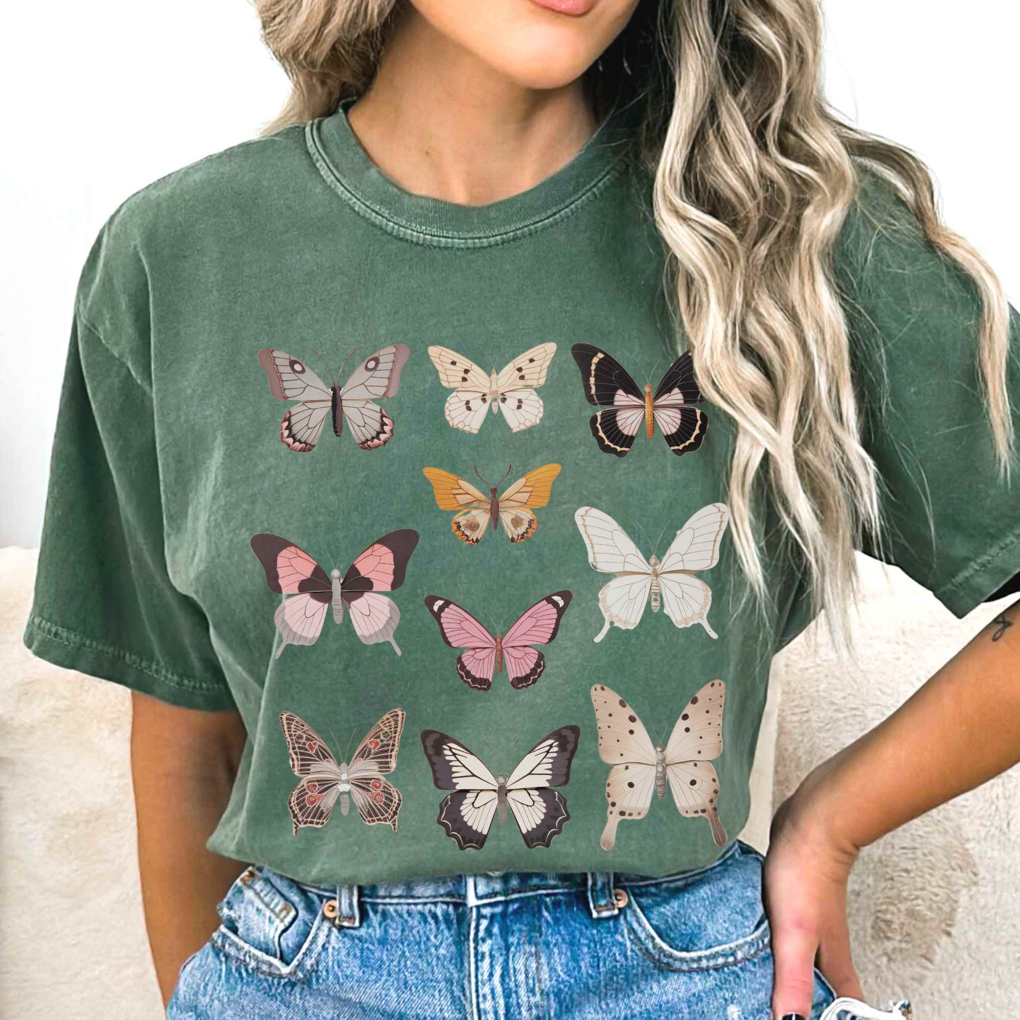 Vintage Butterflies Cottagecore T-Shirt Gift For Girl